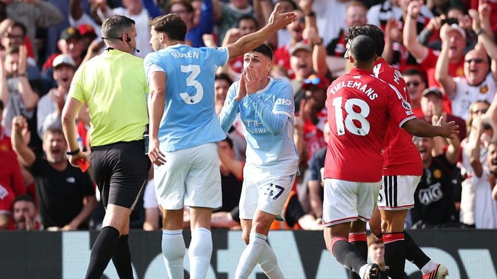 Foden sees red as Mainoo impresses - Manchester derby ratings