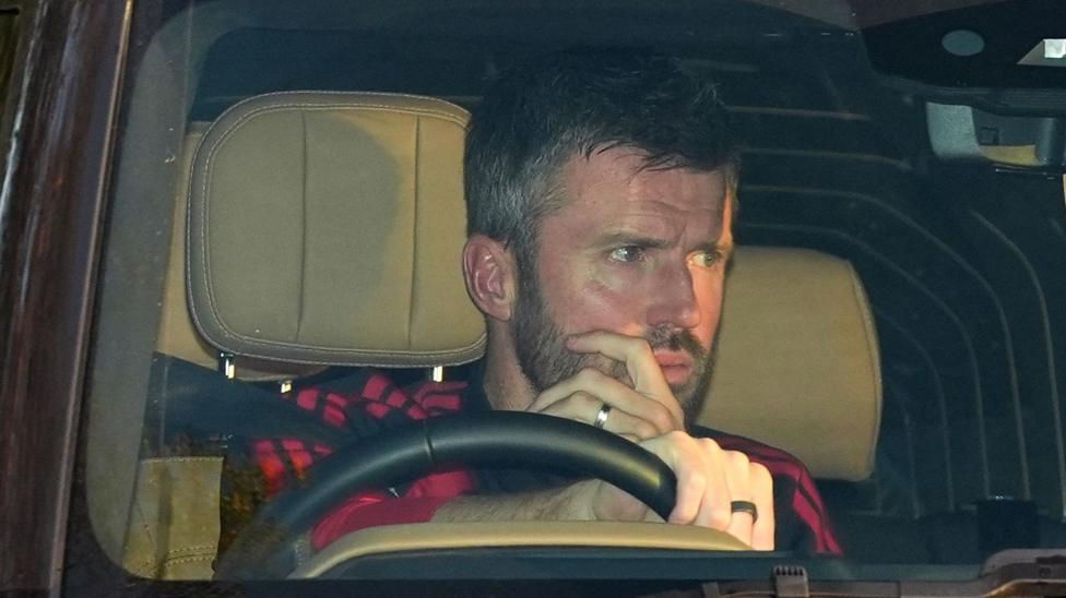 Carrick to stay in charge of Man Utd for Chelsea game