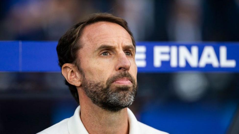 Southgate does not see return to Premier League management