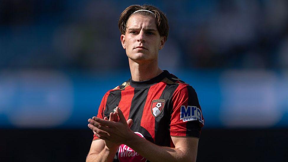 Bournemouth open to selling Scott for £100m in January