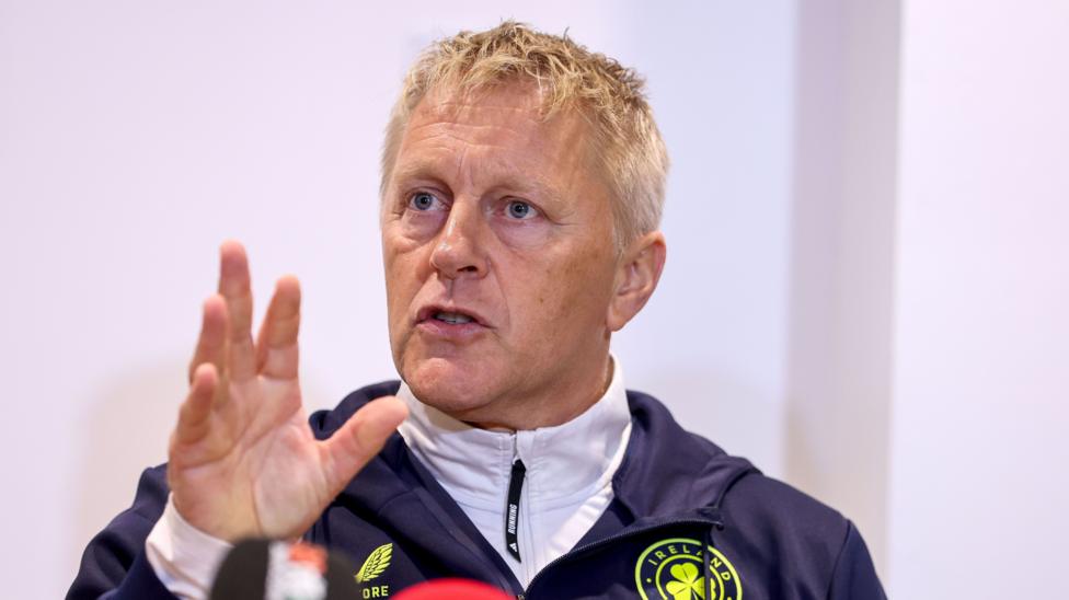Hallgrimsson spoke to players individually about Israel games
