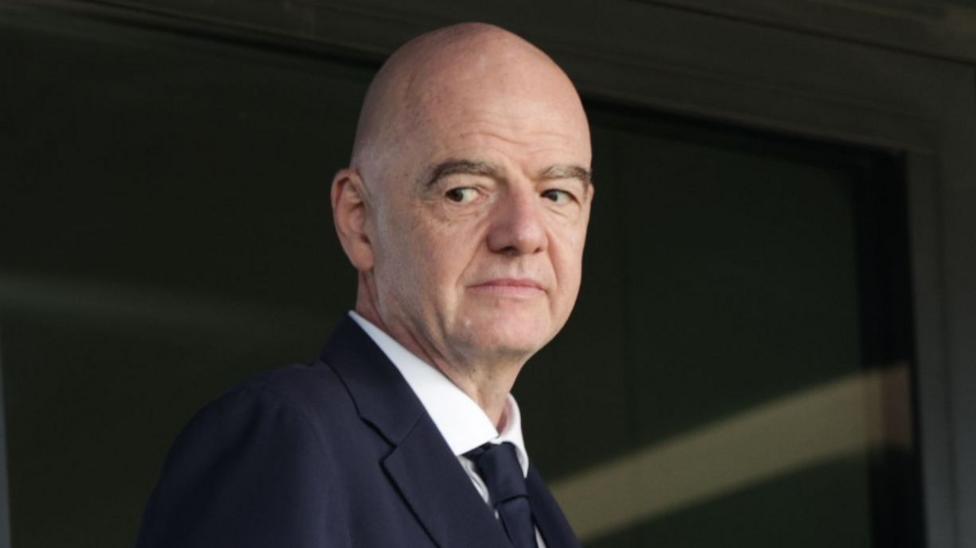 Infantino says he is open to talks over Fifa reform