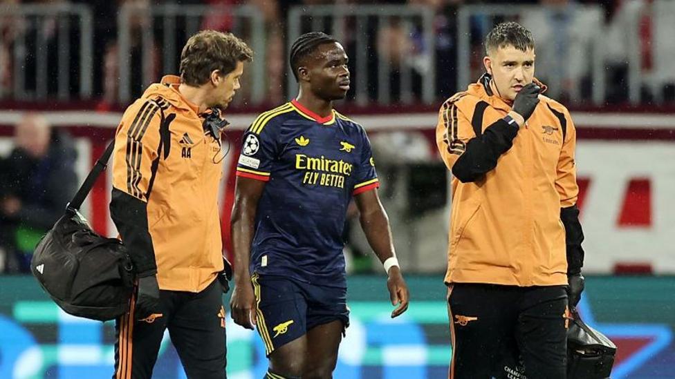 Saka injury 'does not look good' - how will Arsenal cope?