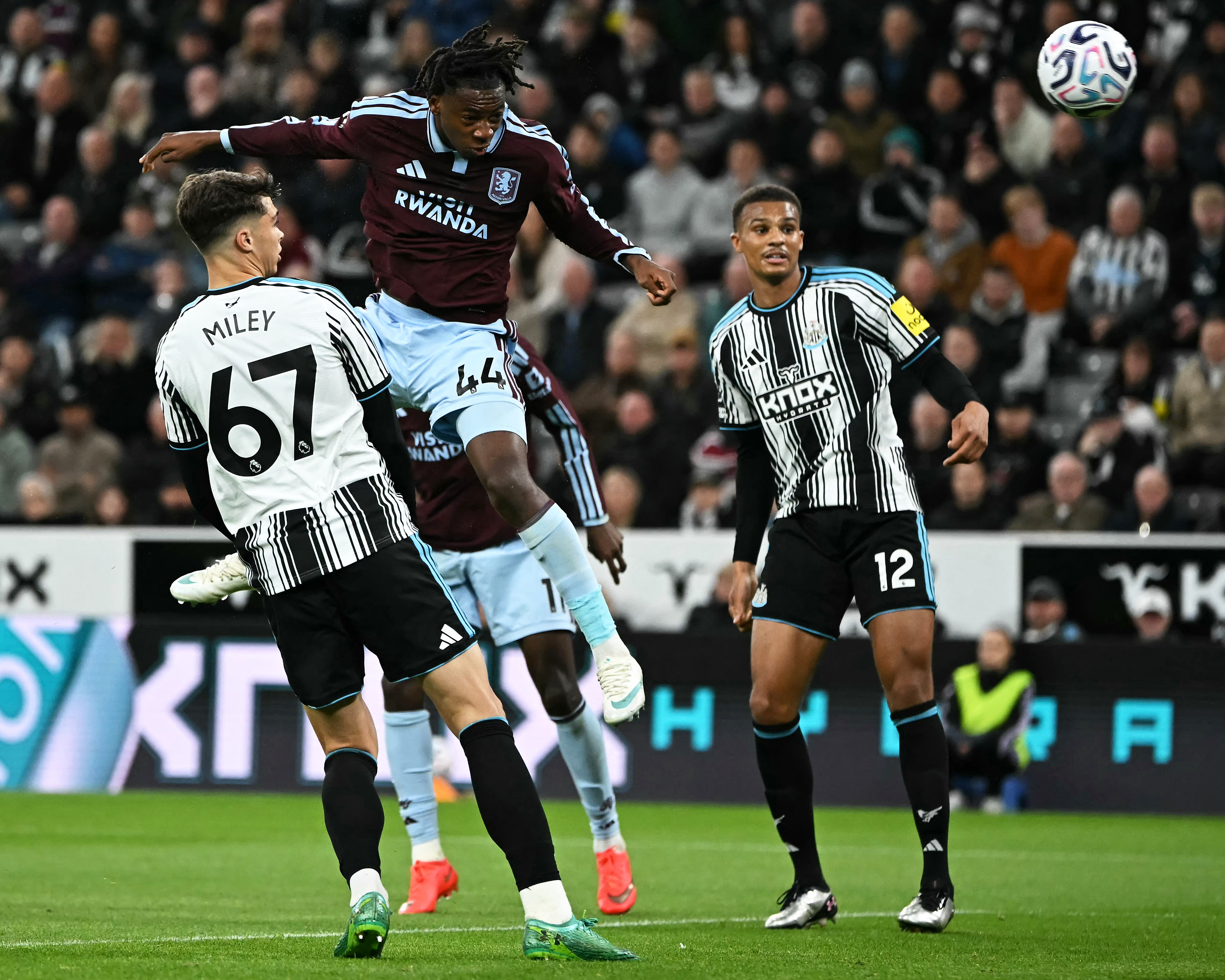 Newcastle v Aston Villa: Premier League – live