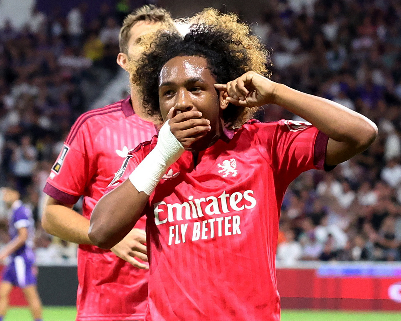 Football Daily | War chests, deal sheets and online meltdowns: anatomy of a deadline day