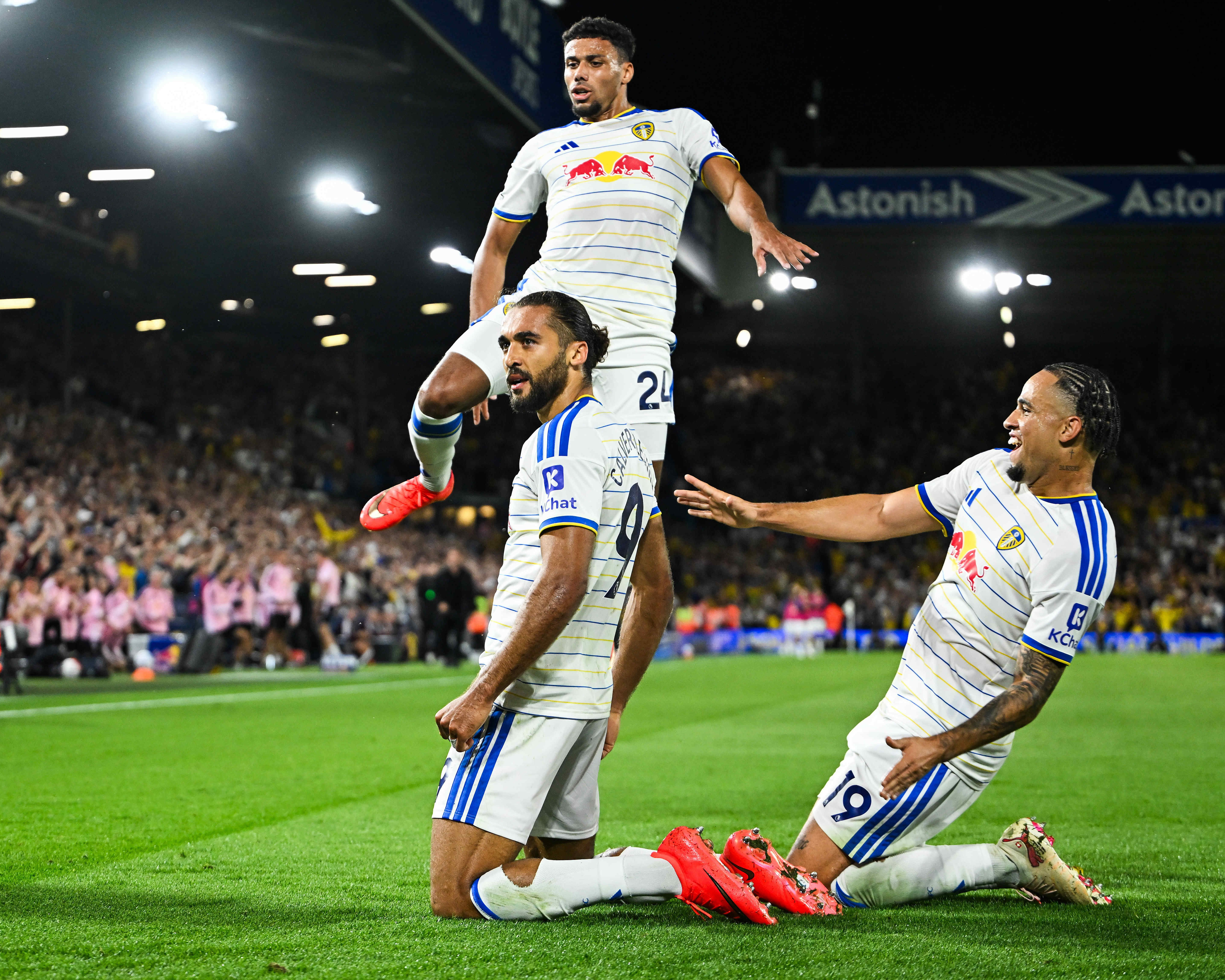 Football Daily | Have laudable Leeds left the chaos behind them?