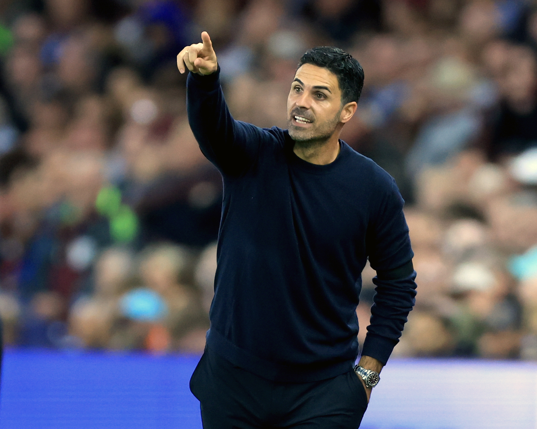 ‘Reverse bucket list’: Arteta channels Wenger in defence of Arsenal window