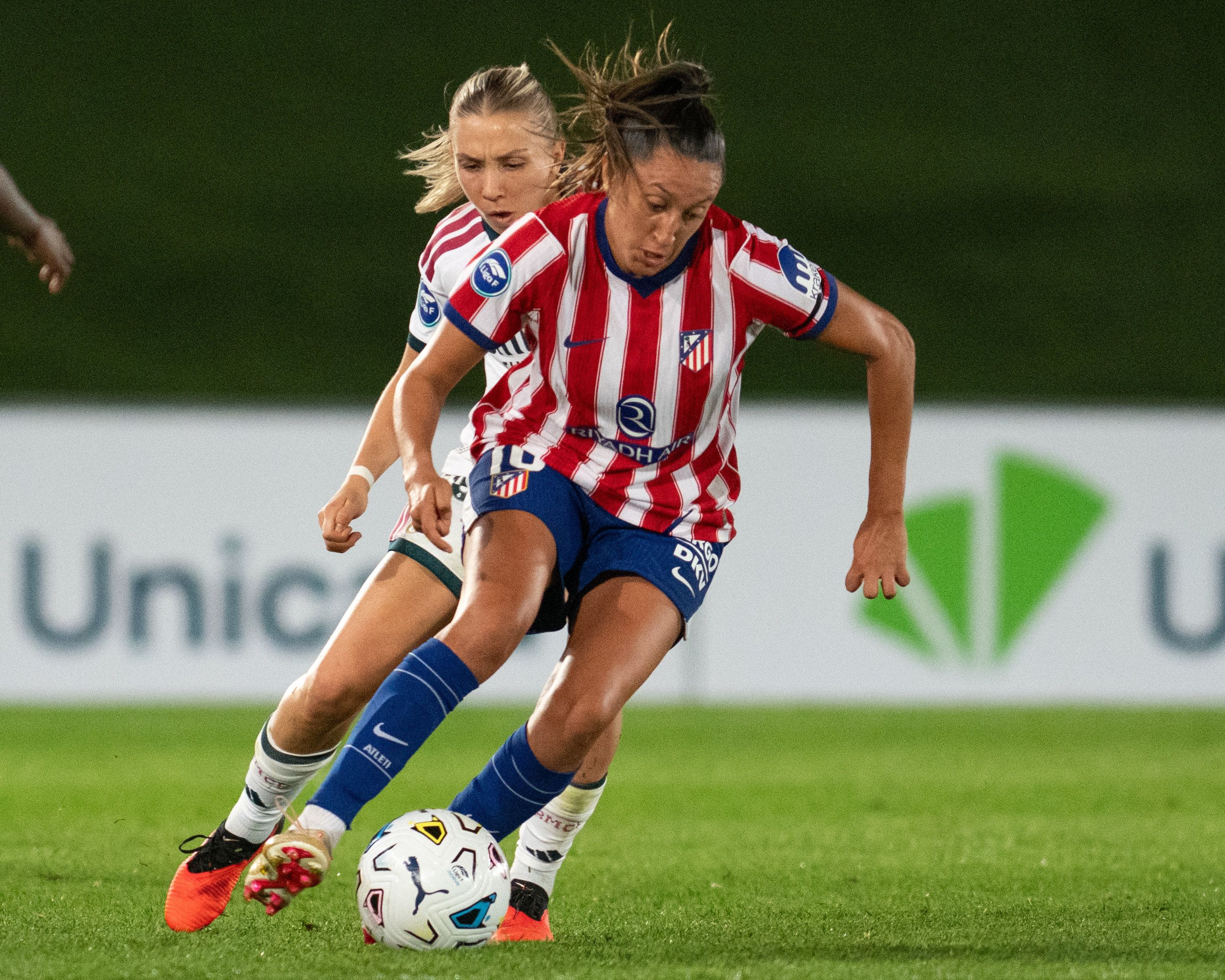 Manchester City failed to land Spain pair in scramble for Miedema cover
