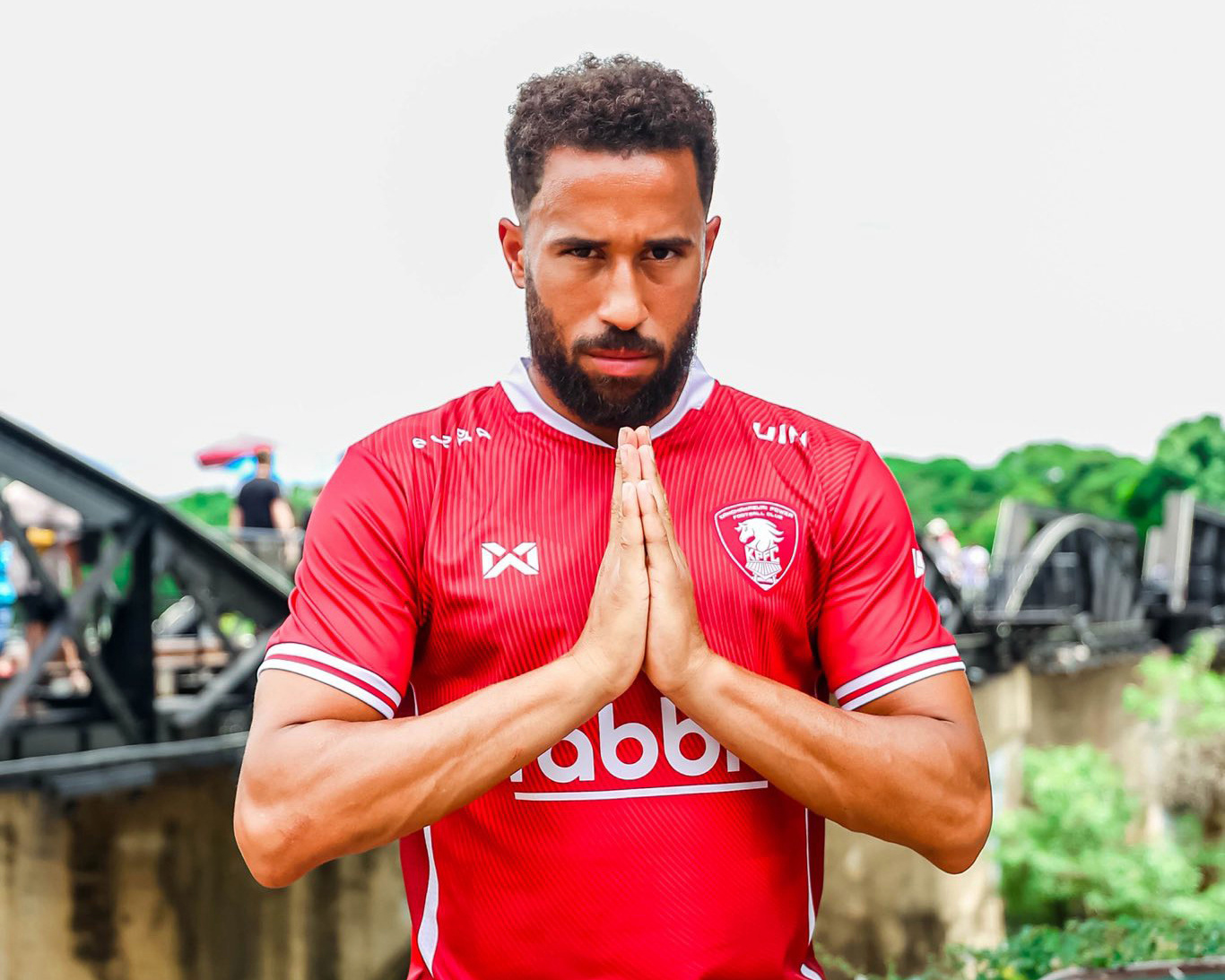 Andros Townsend avoids injury after bizarre pitch roller incident in Thailand