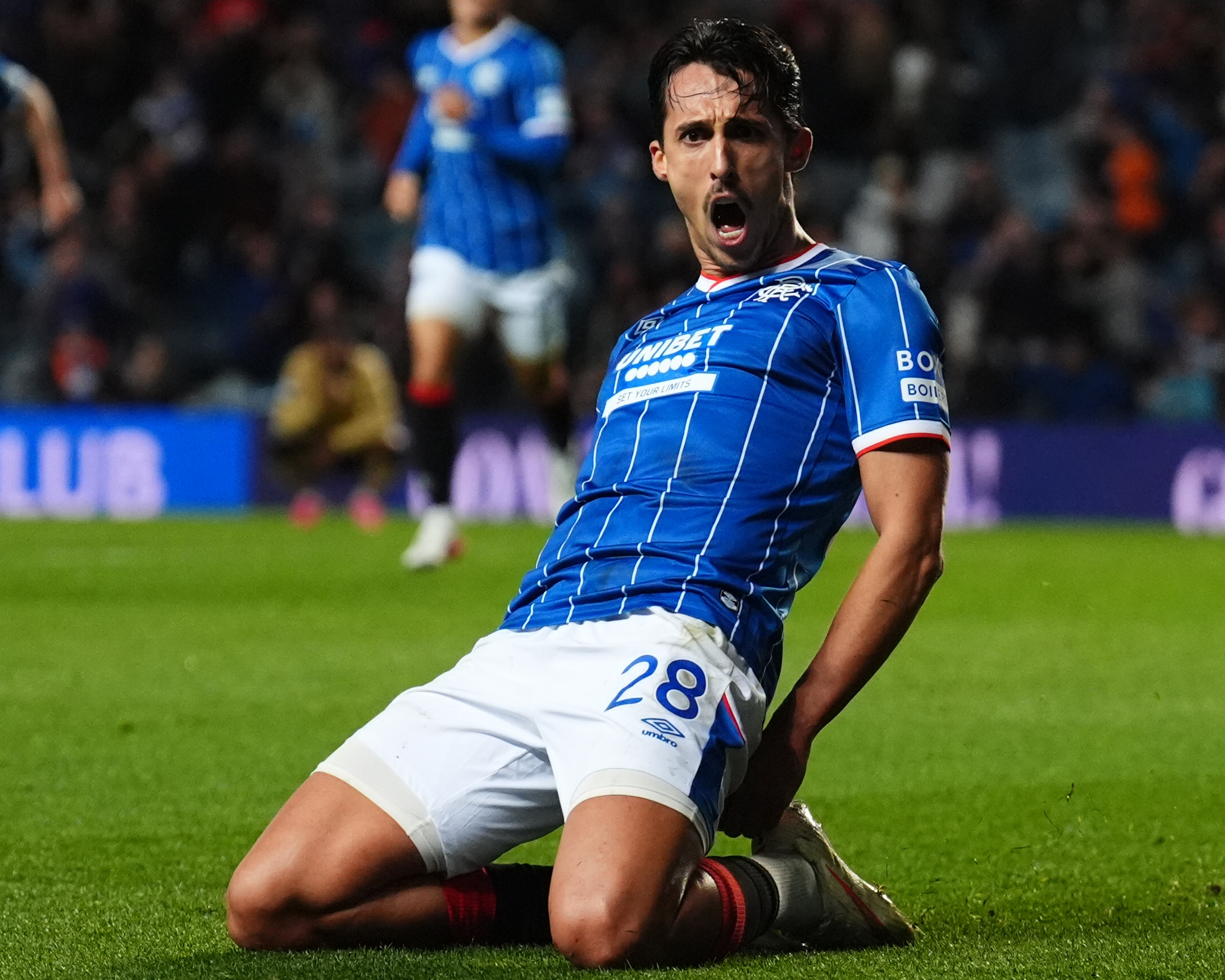 Scottish roundup: Miovski hits last-gasp Rangers winner and Celtic keep 100% record